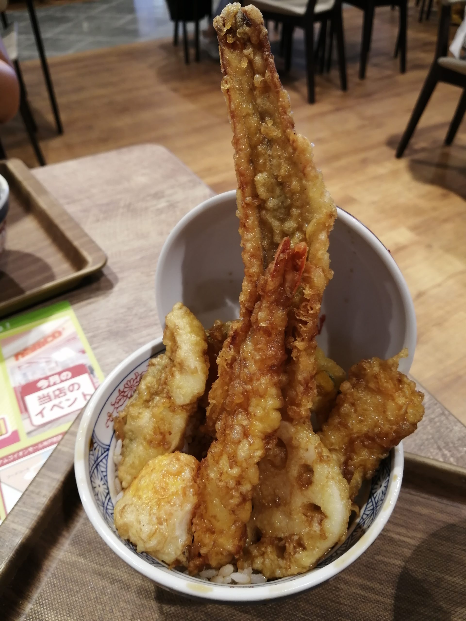 イオンモール神戸南 天婦羅えびのやの天丼が凄い 蓋の意味は しげしげブログ